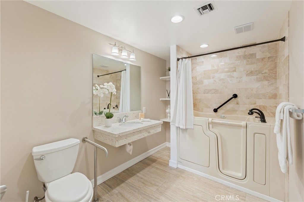 3107 Santa Rosa Place