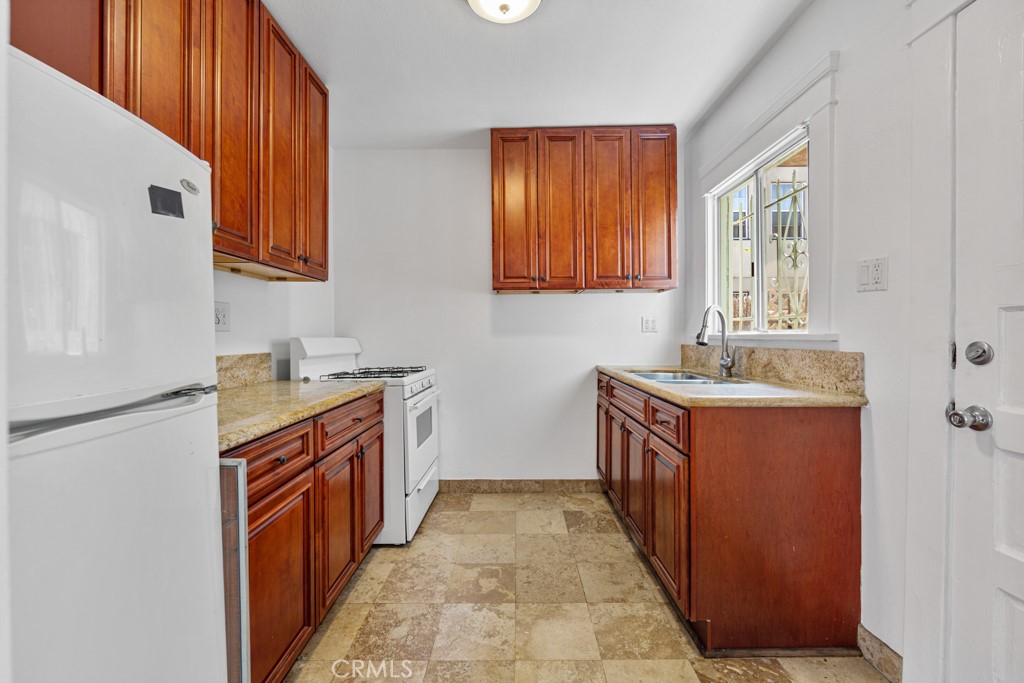 234 Lime Avenue 5