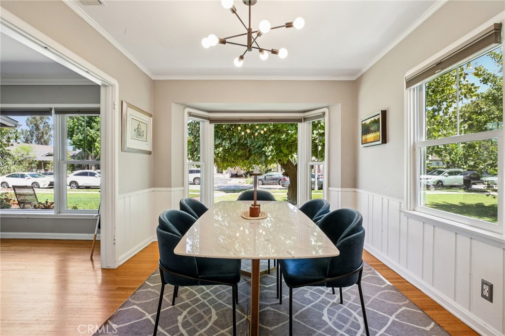 256 E Claiborne Place