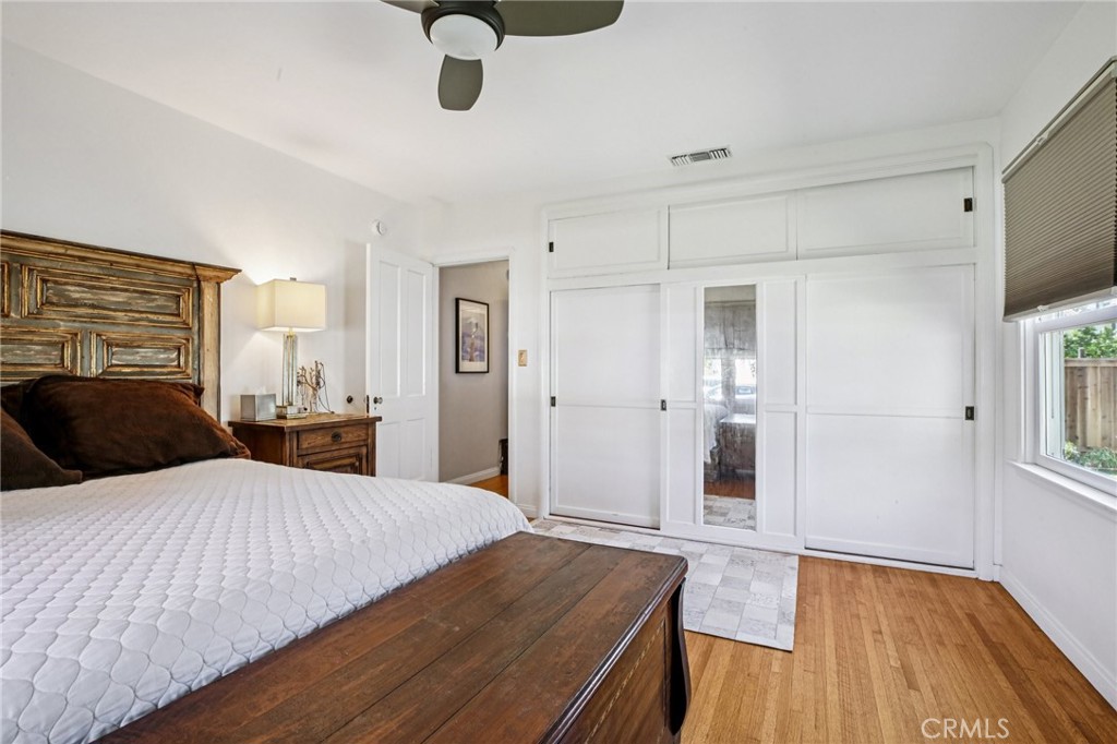 256 E Claiborne Place