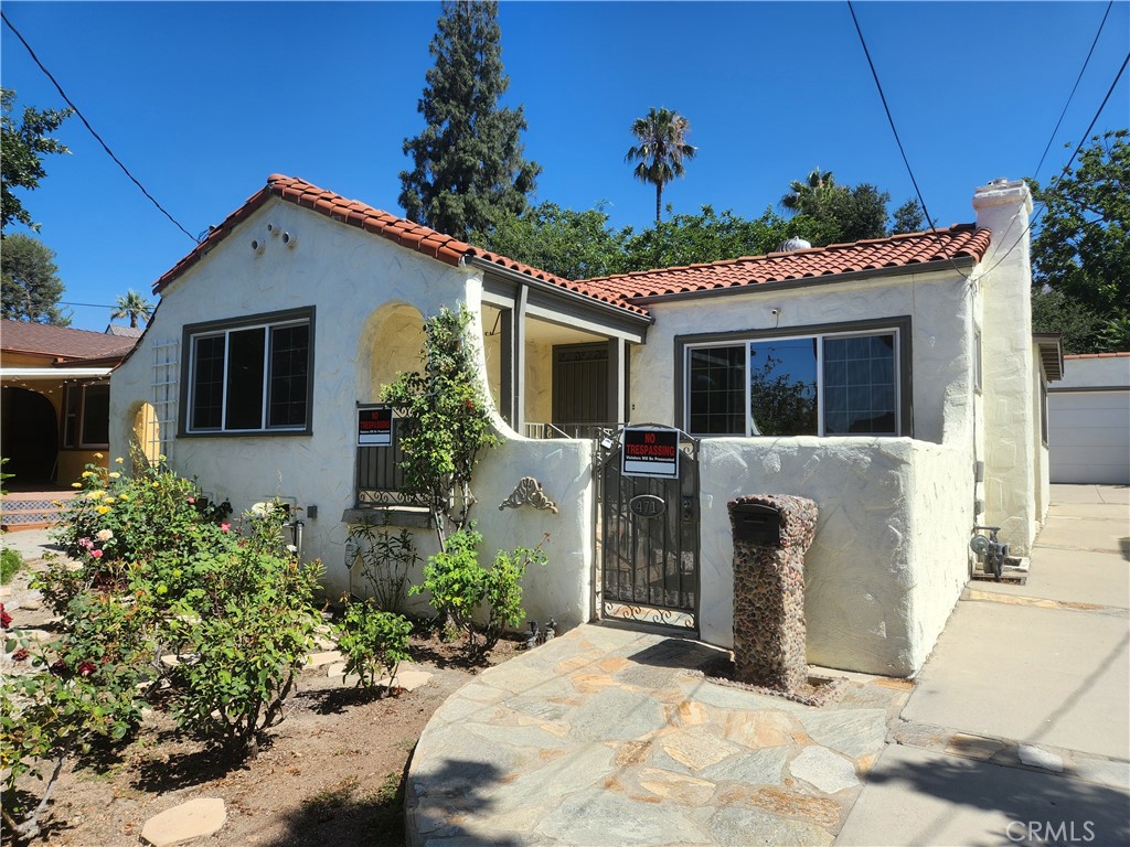 471 Alameda Street