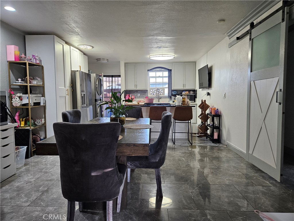 5820 Cimarron Street