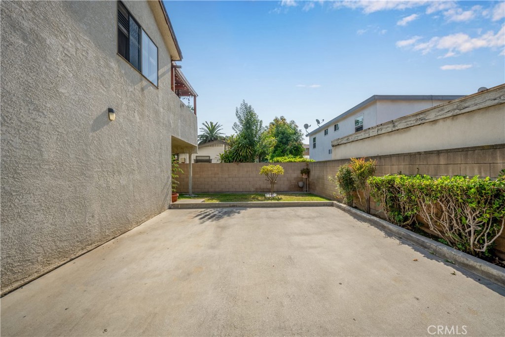 9504 Harvard Street 107