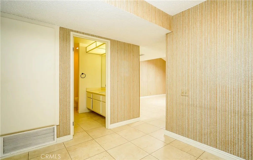 26005 Andrea Court