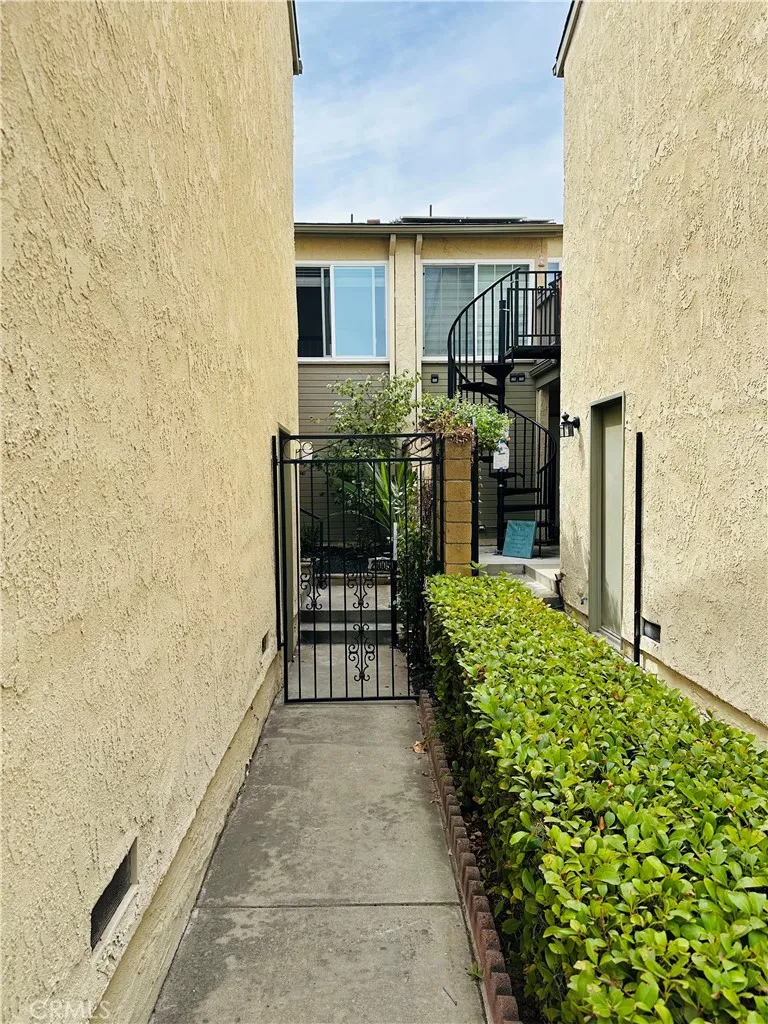 26005 Andrea Court