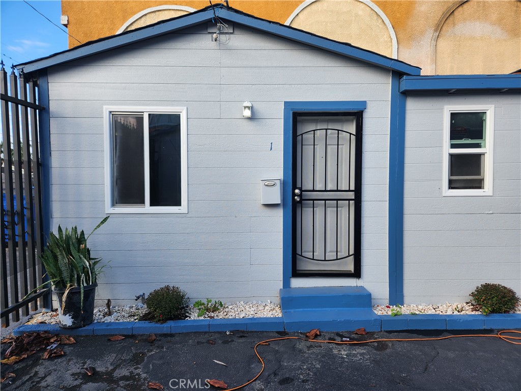 3713 W Imperial 1