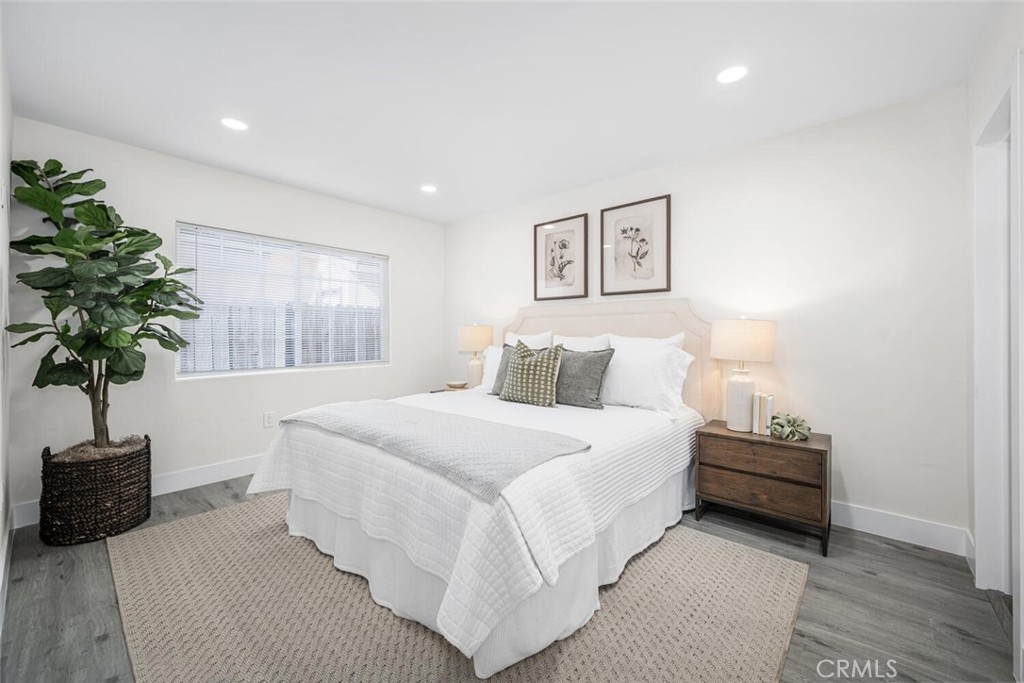 2612 Manhattan Beach