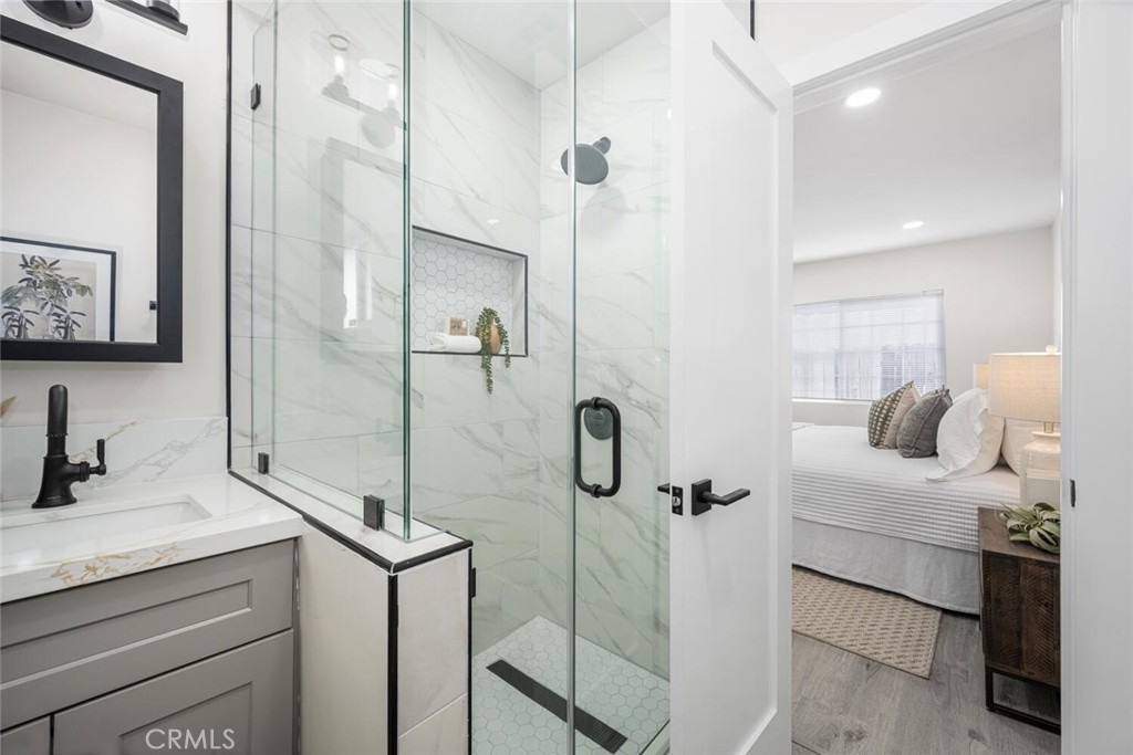 2612 Manhattan Beach