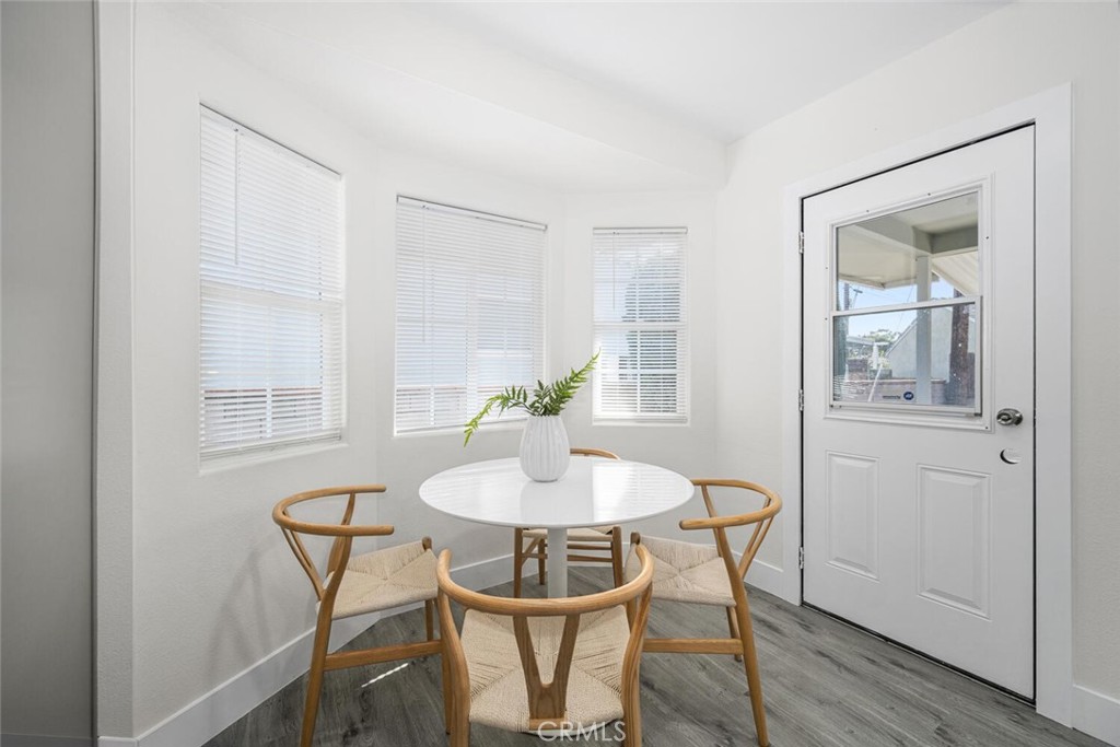 2612 Manhattan Beach