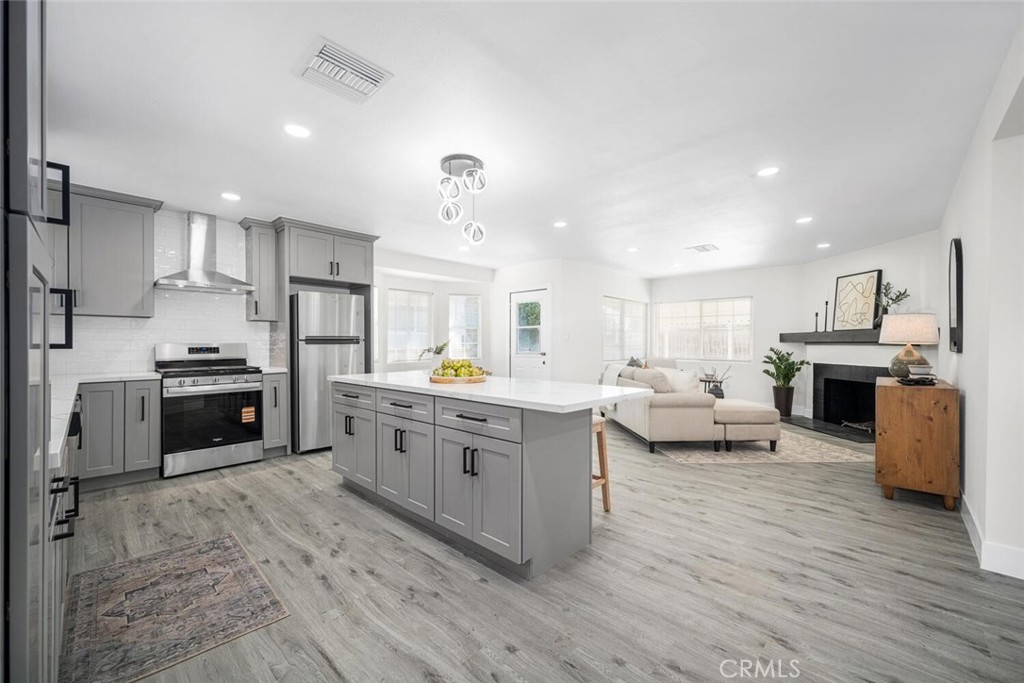 2612 Manhattan Beach