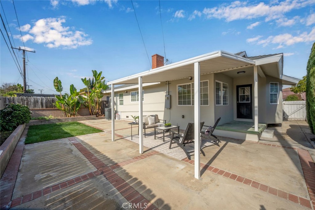 2612 Manhattan Beach