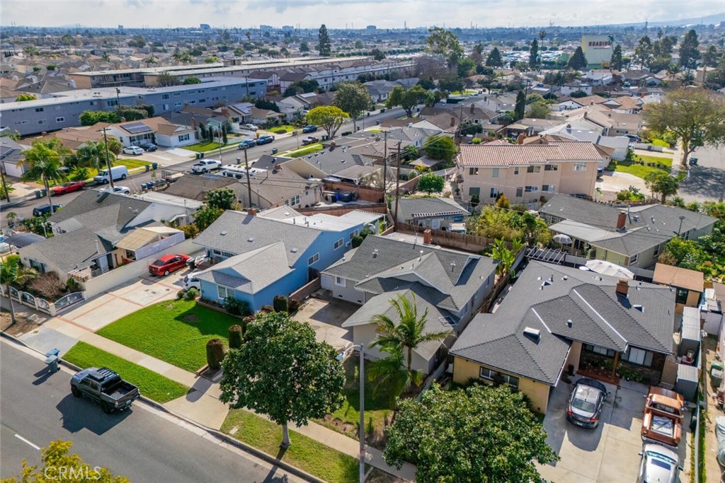 2612 Manhattan Beach