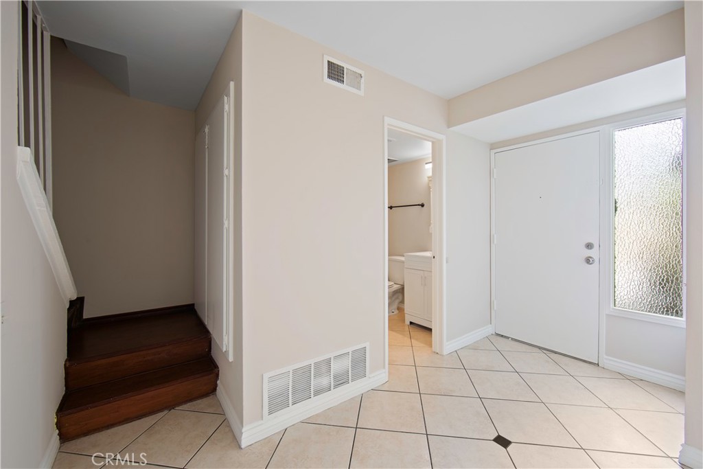 1381 S Walnut Street 2008