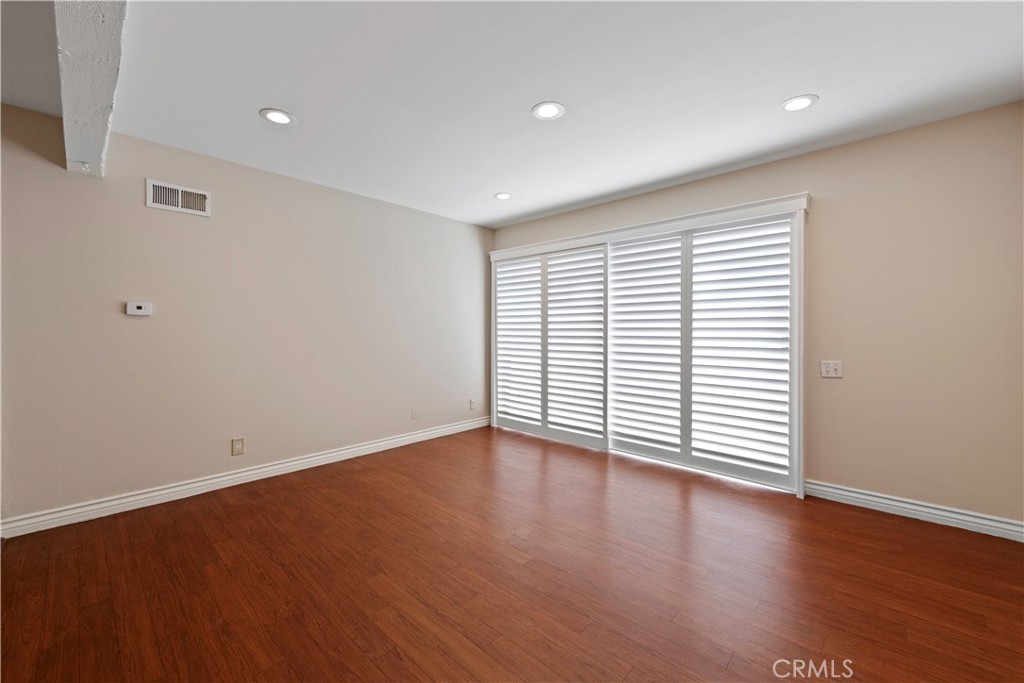 1381 S Walnut Street 2008