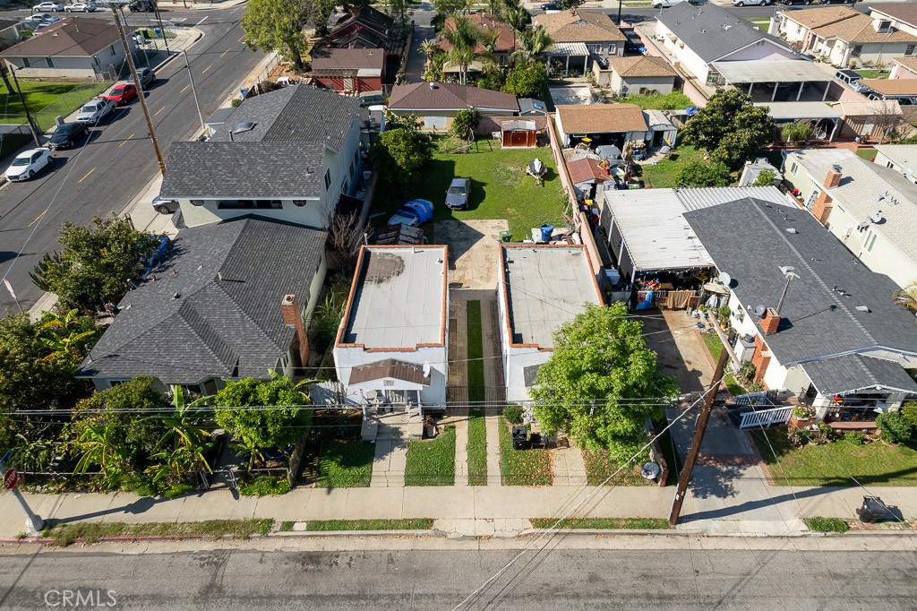 1607 N Neptune
