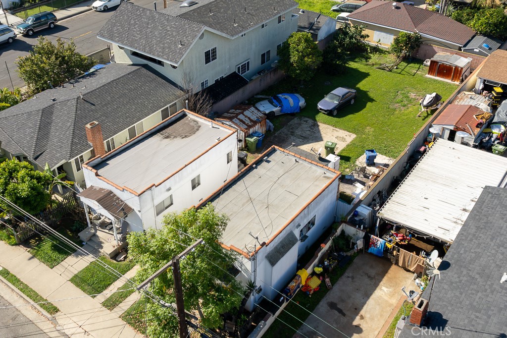 1607 N Neptune
