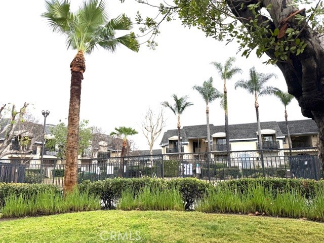 149 W 6th Street, 57
