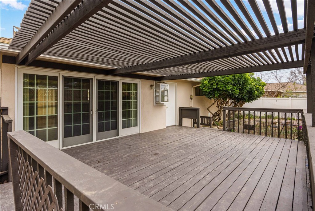 3102 Warren Lane