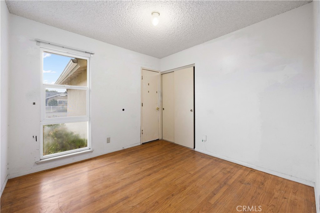 3102 Warren Lane