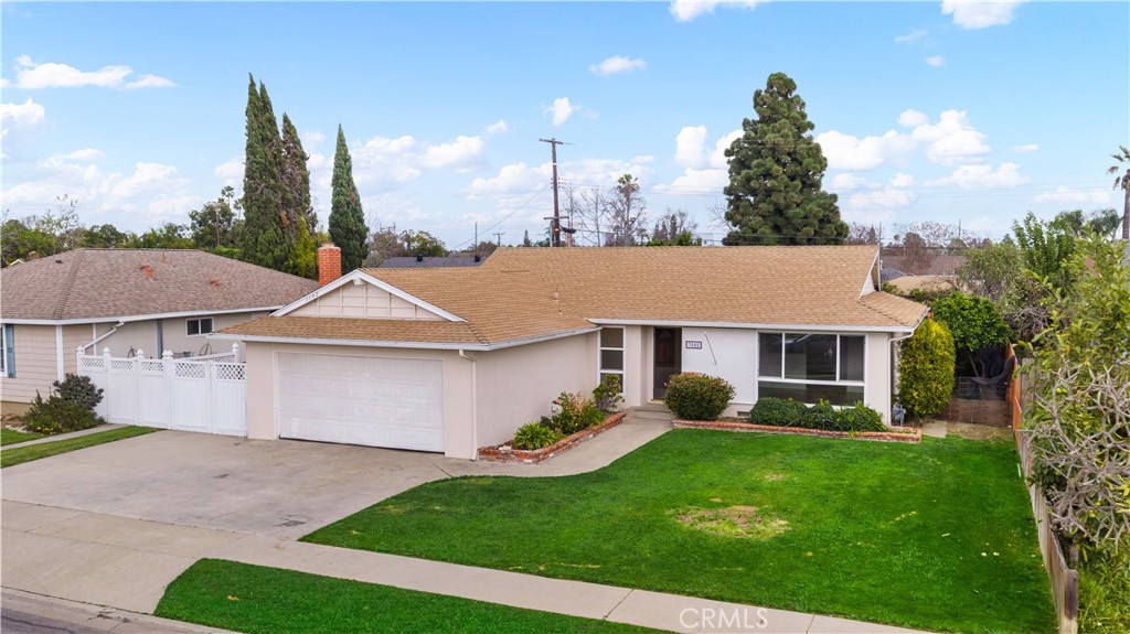 3102 Warren Lane