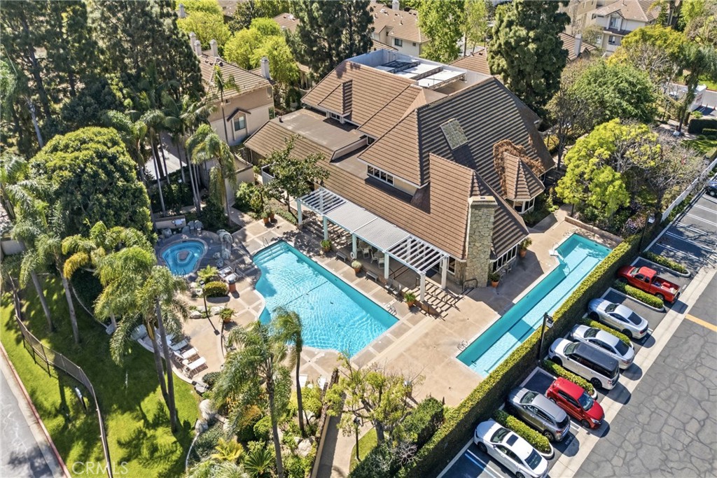 2571 Plaza Del Amo