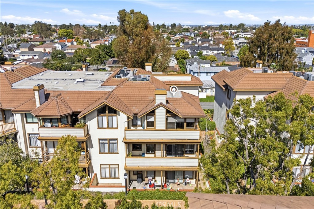 2571 Plaza Del Amo