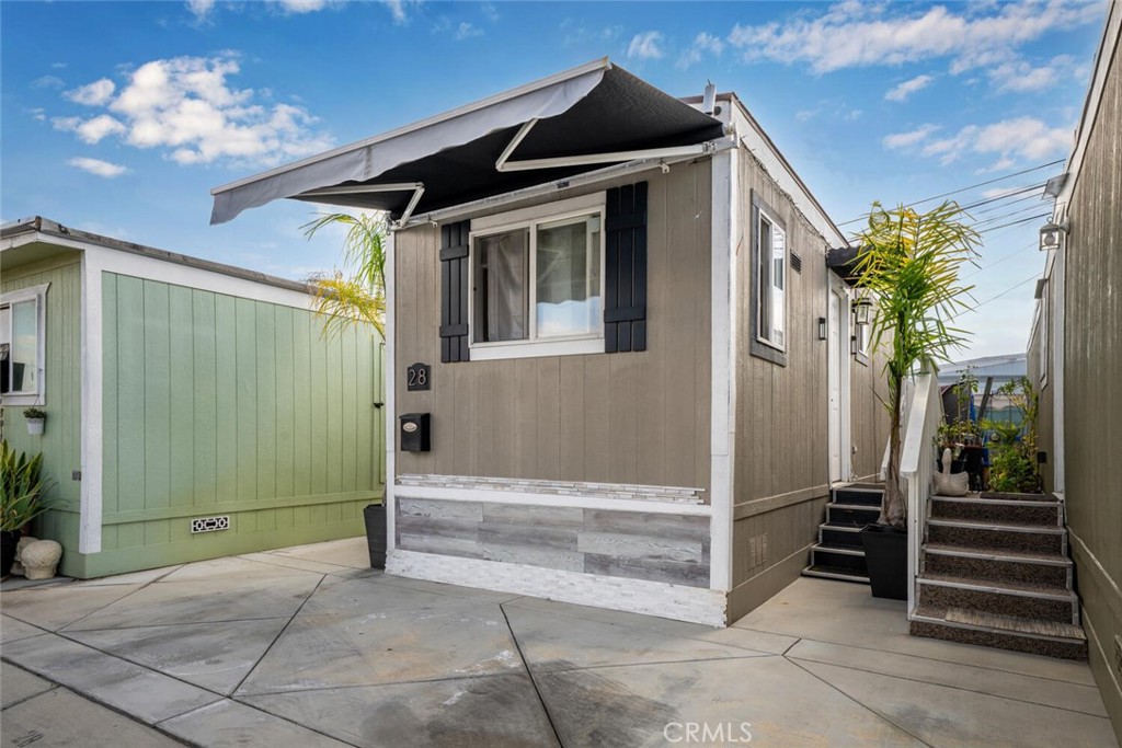 17024 S Western Avenue 28