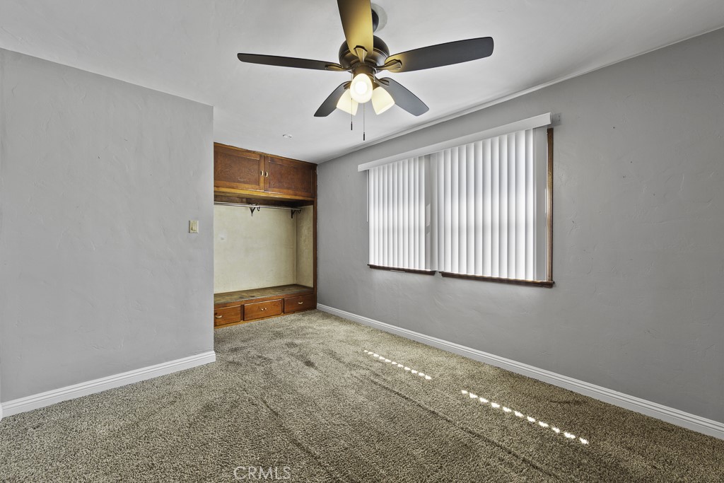 1659 E Plymouth