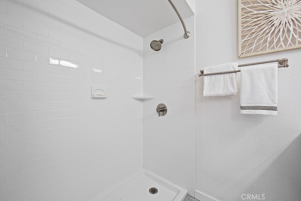 2599 Walnut Avenue 331