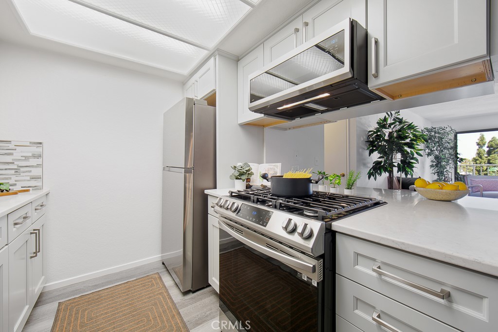 2599 Walnut Avenue 331