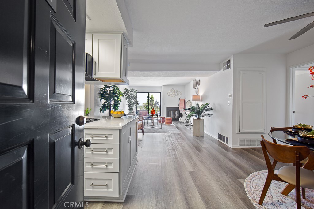 2599 Walnut Avenue 331