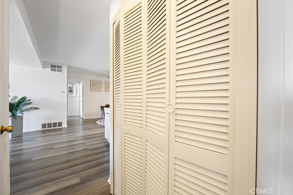 2599 Walnut Avenue 331