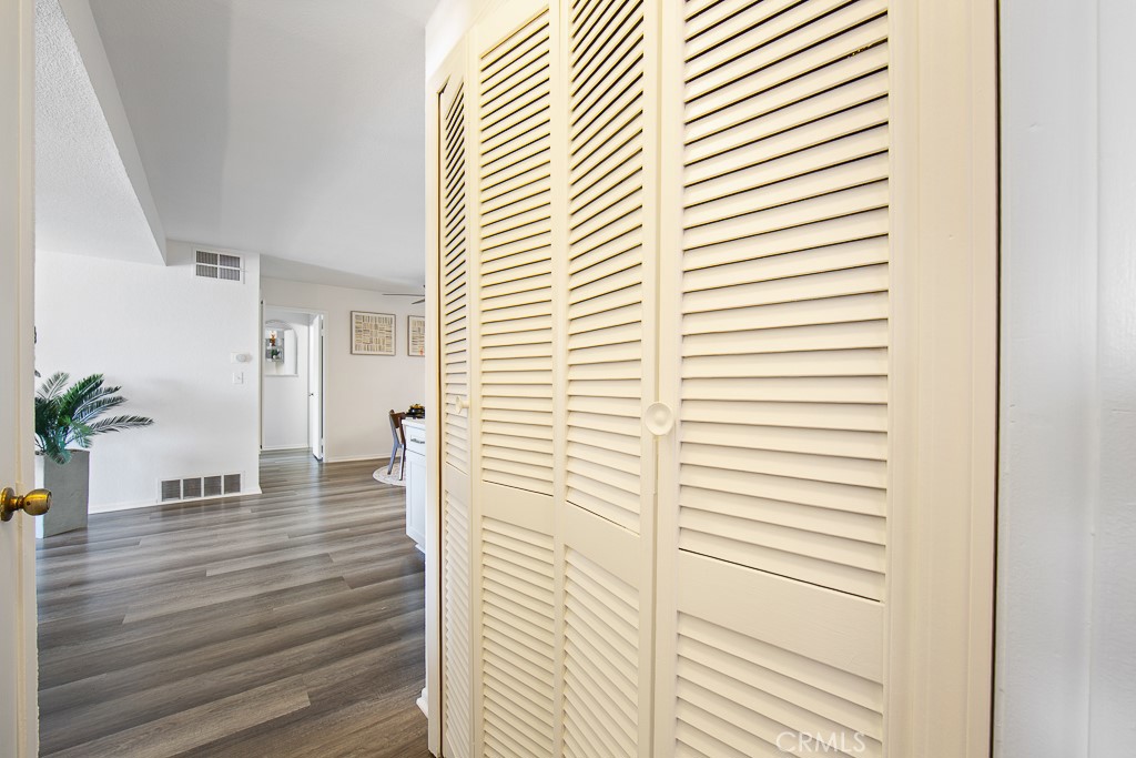 2599 Walnut Avenue 331