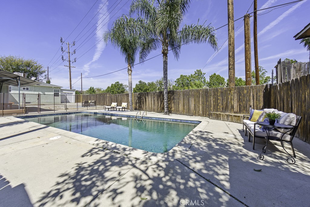 1832 N Brighton