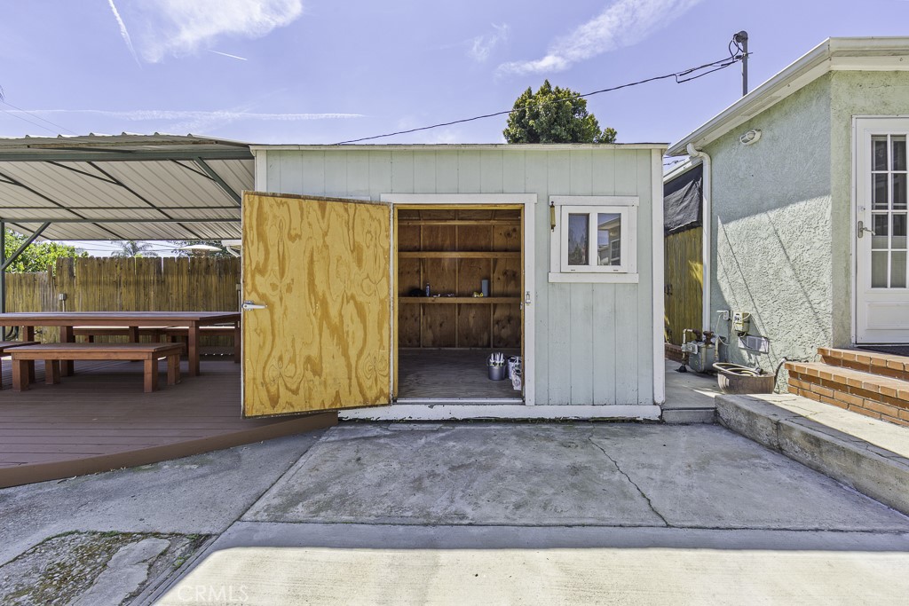 1832 N Brighton