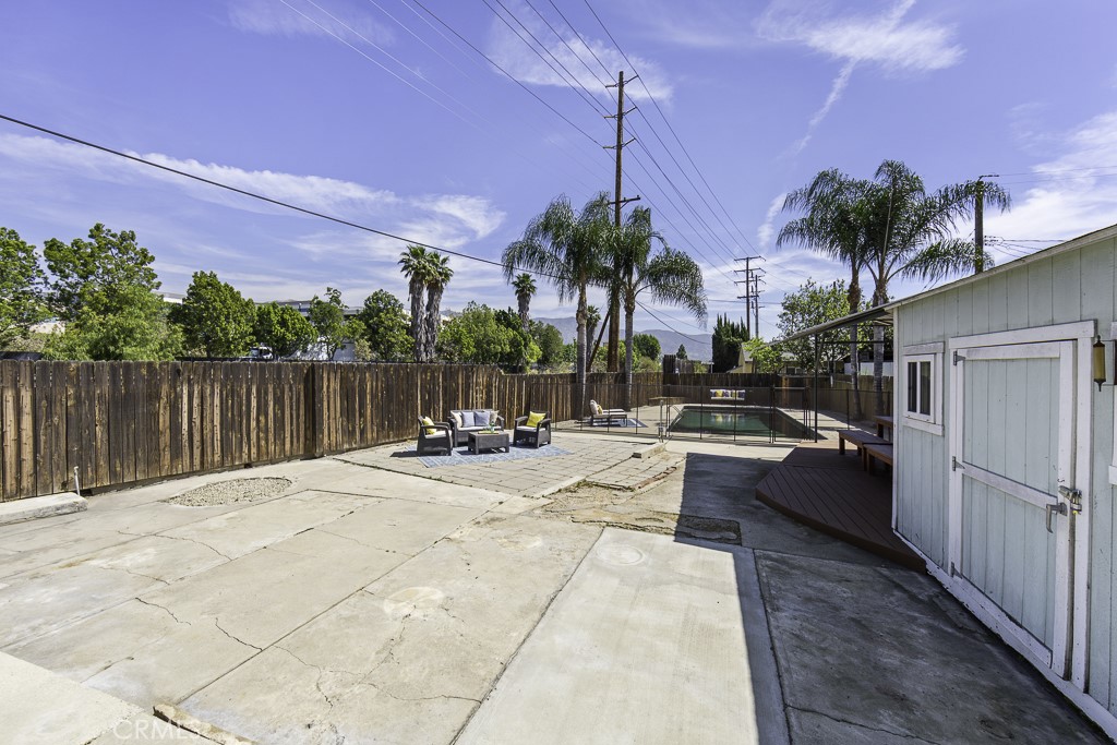 1832 N Brighton