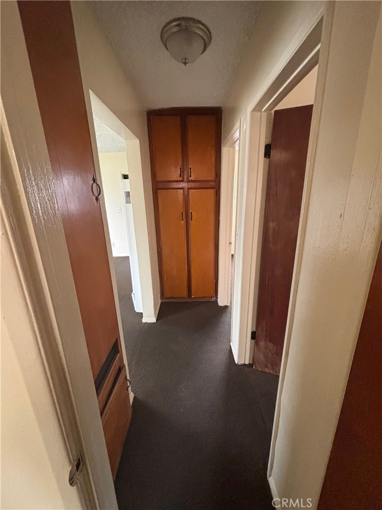 8866 S Wall St