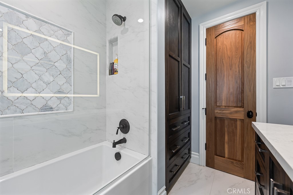 170 Saint Joseph