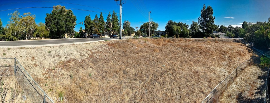 500 E Hillcrest