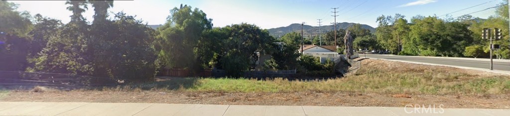500 E Hillcrest