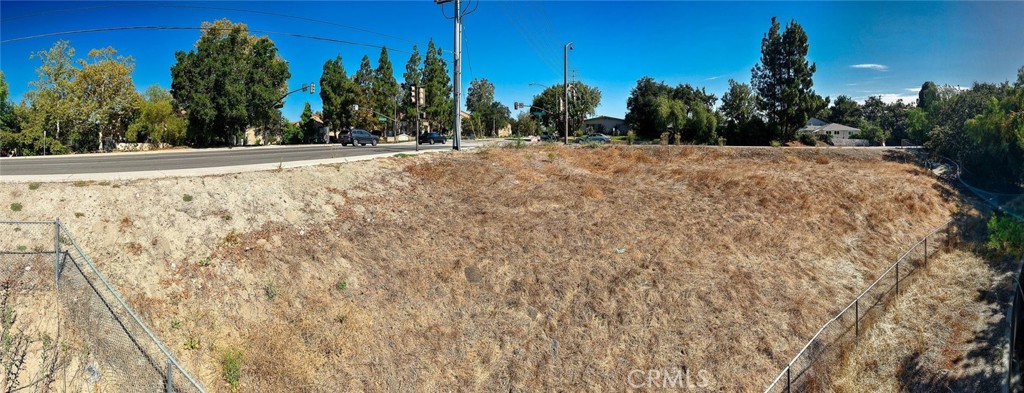 500 E Hillcrest