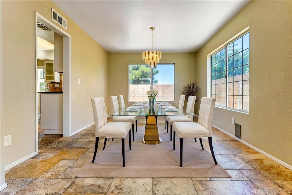 3121 Crowne Drive