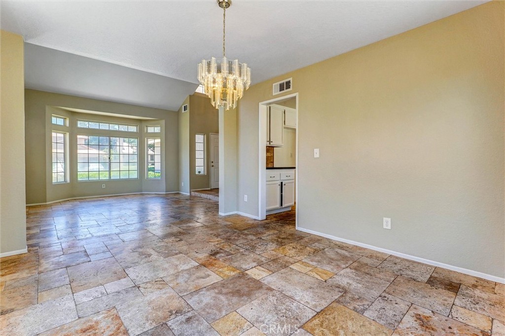3121 Crowne Drive