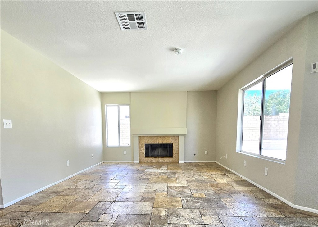 3121 Crowne Drive