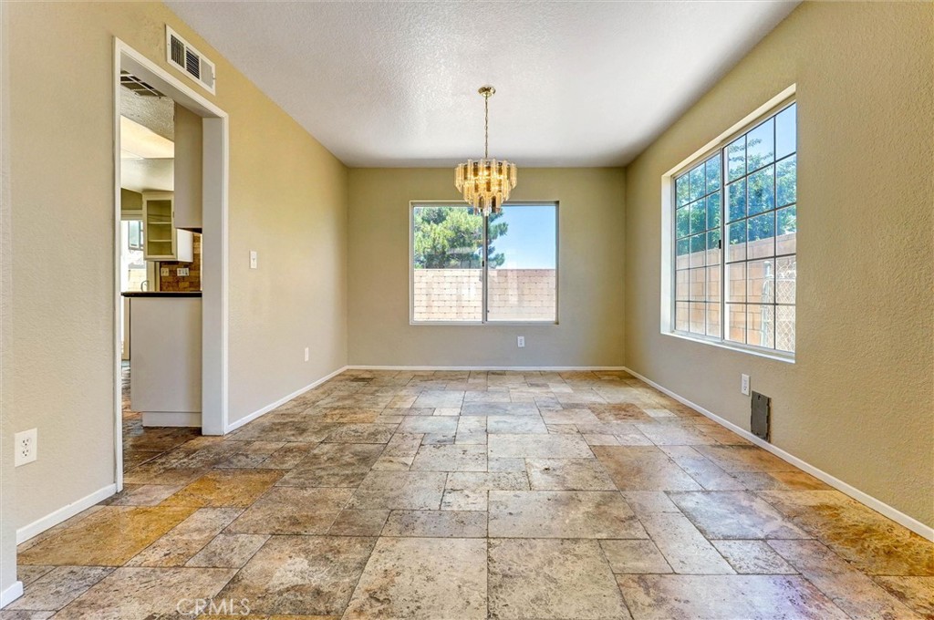 3121 Crowne Drive