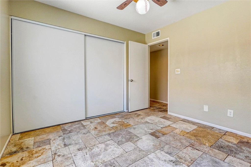 3121 Crowne Drive