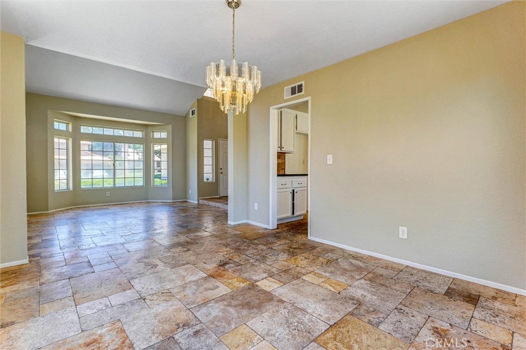 3121 Crowne Drive