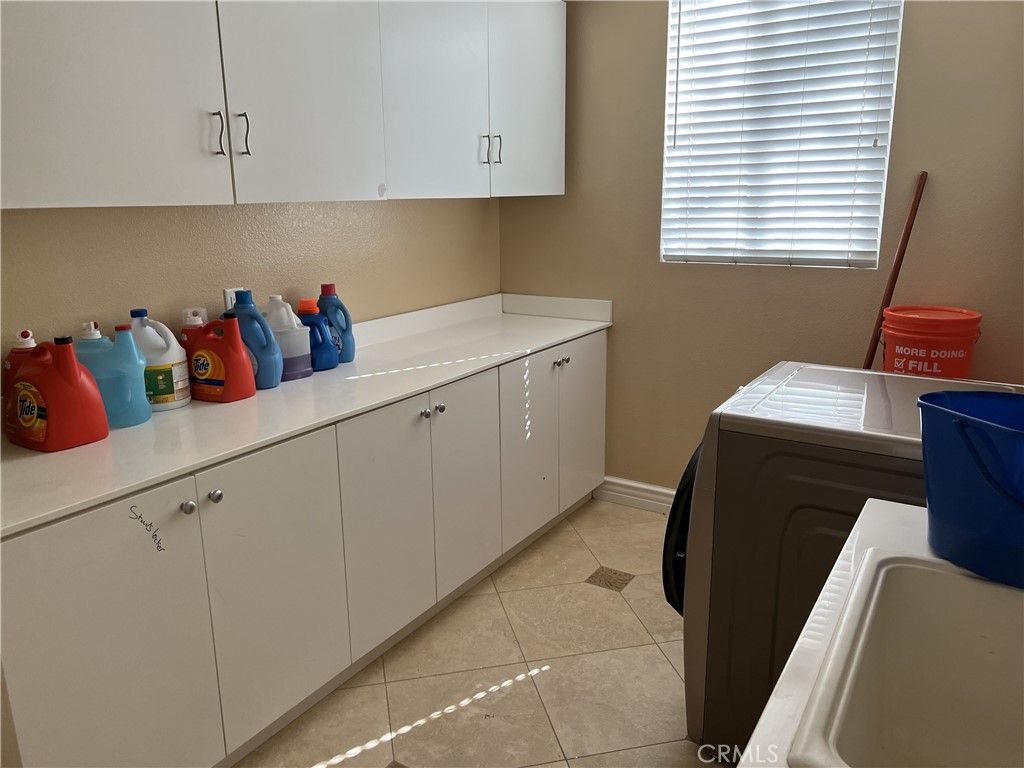 45009 Oakford Court