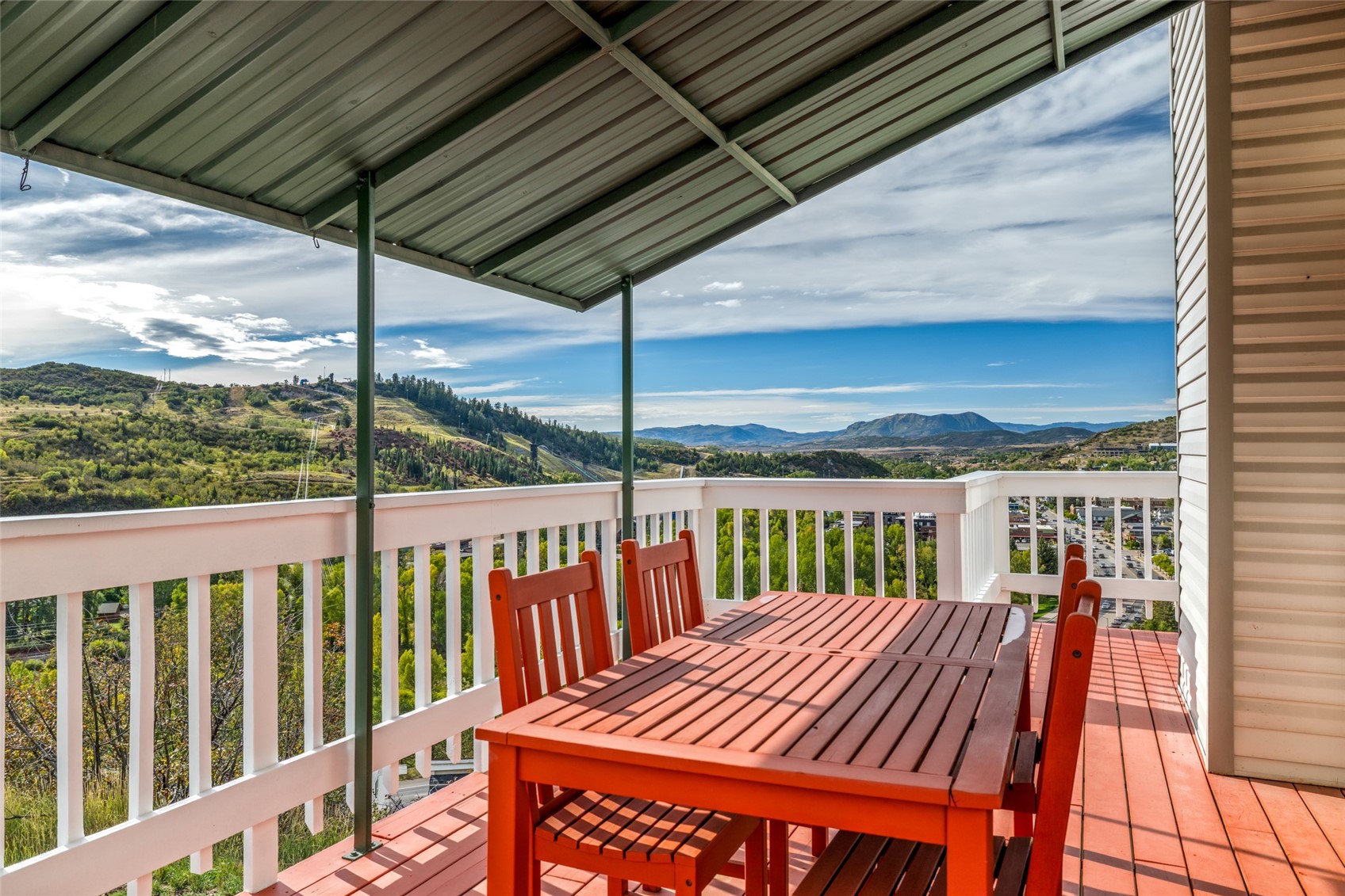 384 Old Fish Creek Falls ROAD 384