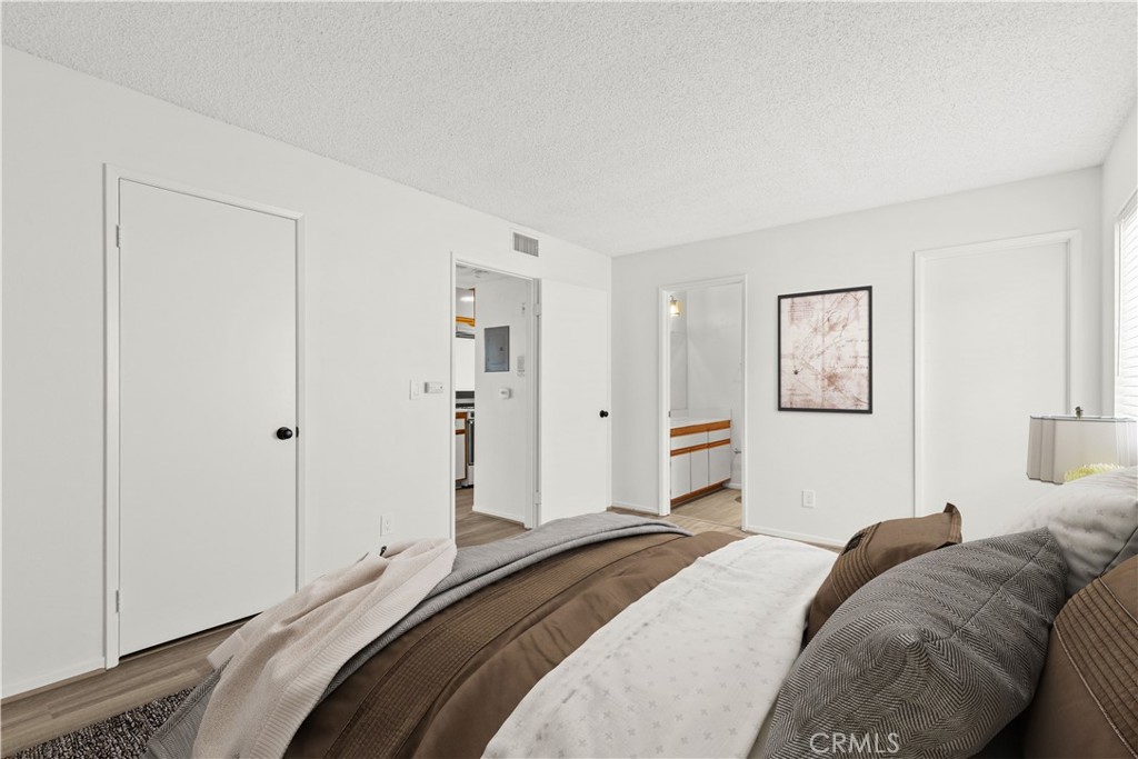 610 E Harvard Road 3